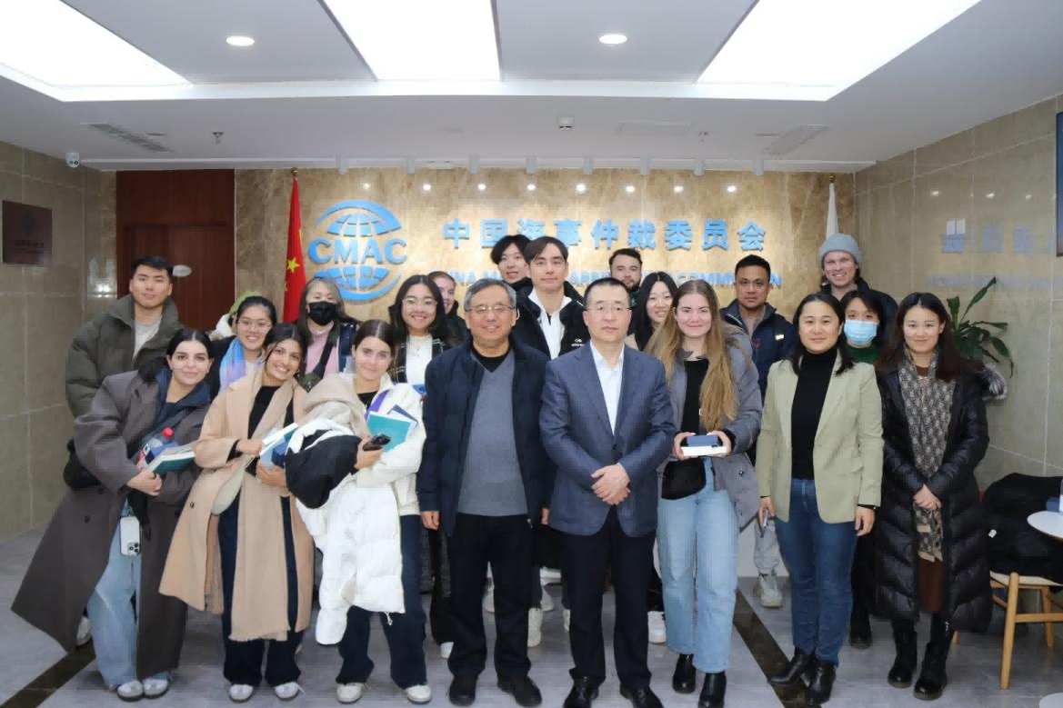 中国政法大学国际法学院冬令营项目学生代表来访中国海仲