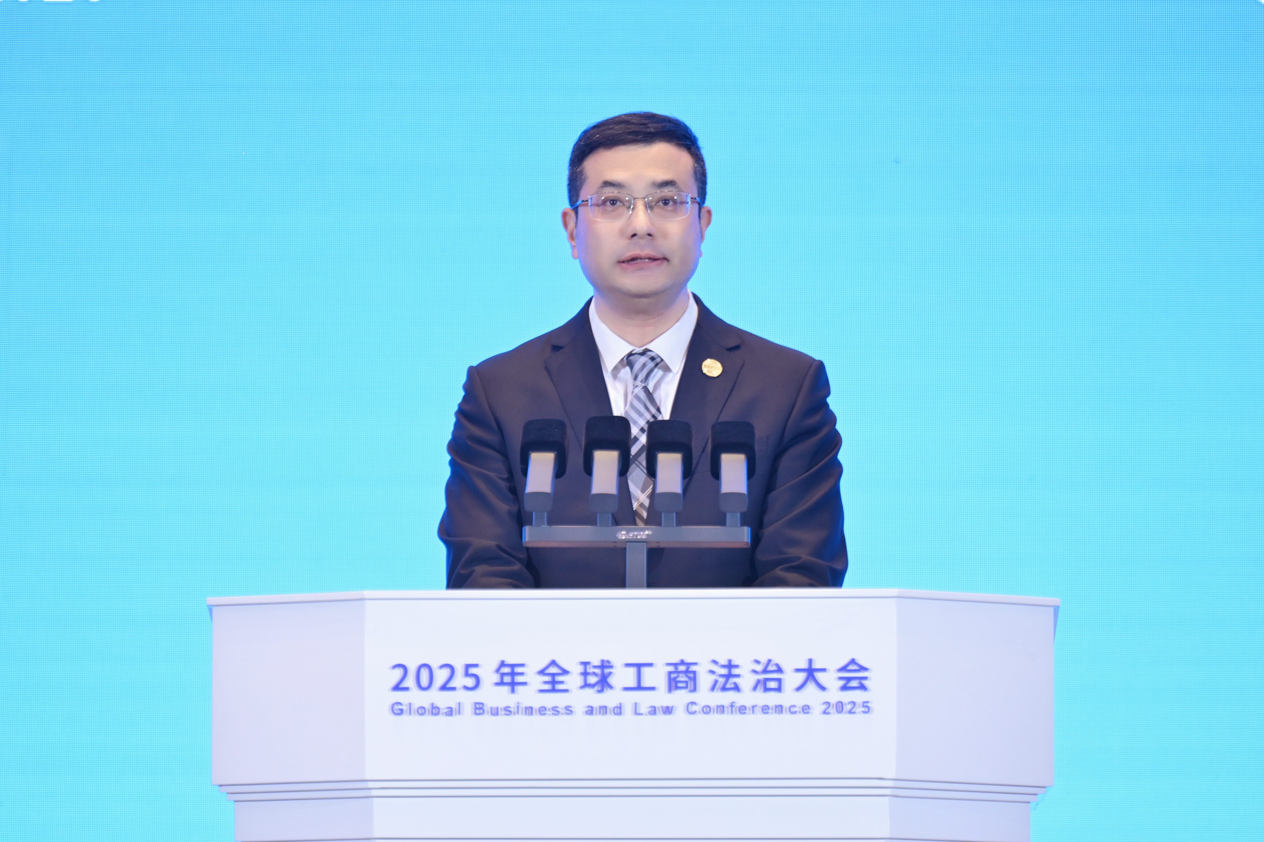 1762413411513299.jpg 1762413411513299.jpg